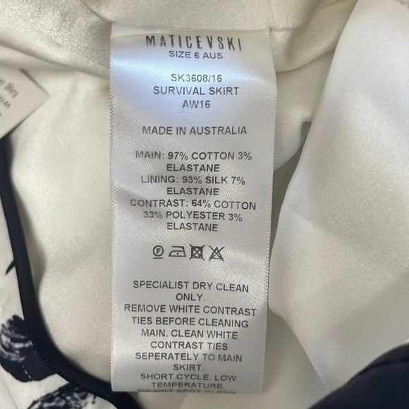 Maticevski Abstract Skirt with zip-off white pleated Wraps- Full Front ZipPencil - Picture 6 of 8